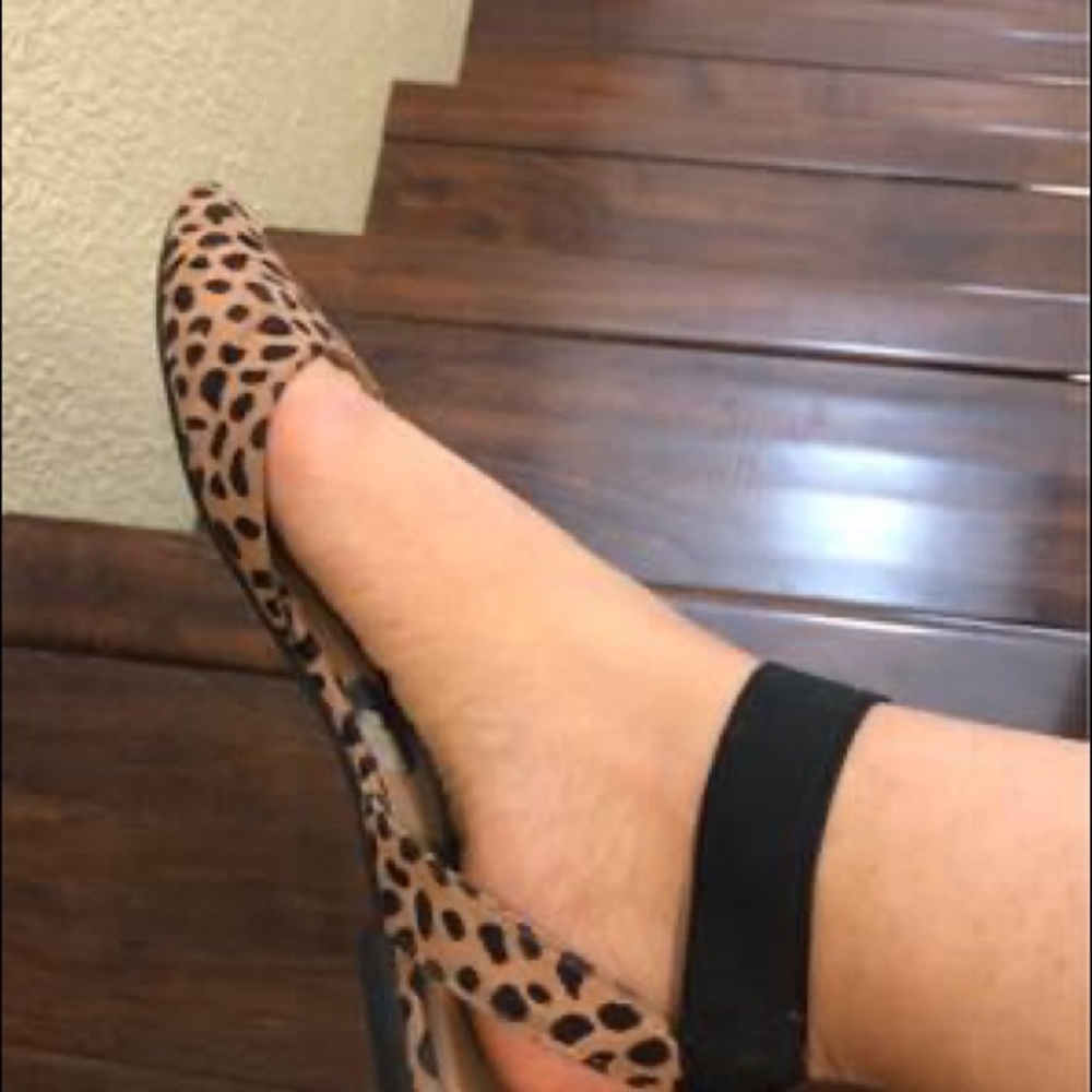 Flats - Picture 2 of 2